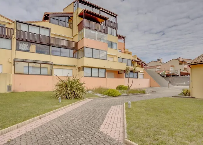 Апартаменты La Dune-6 By Interhome *